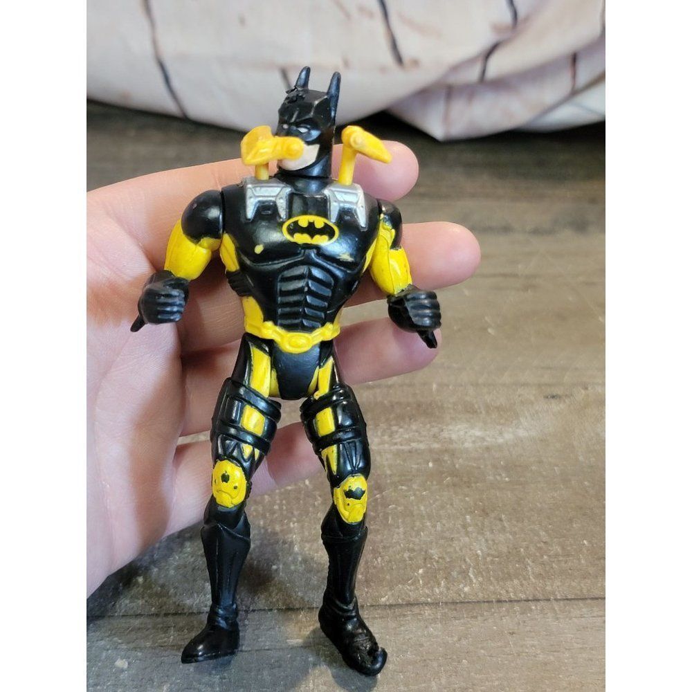 DC Comics Batman blue yellow suit superhero toy‎ figure